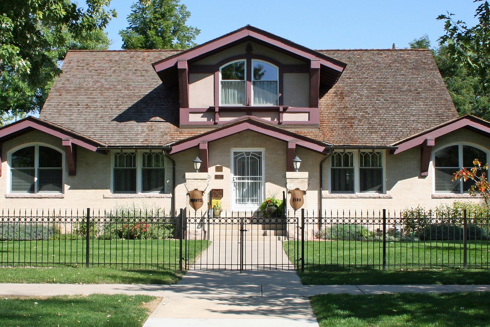 The Buchtel Bungalow, a craftsman house on South Columbine Street, Denver